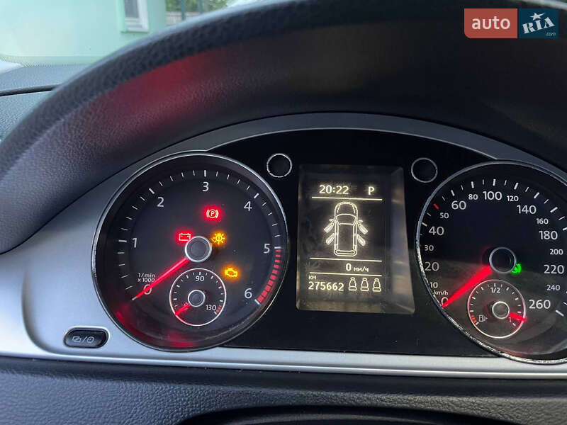 Универсал Volkswagen Passat 2013 в Николаеве фото 23 Универсал Volkswagen Passat 2013 в Николаеве