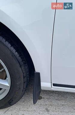 Универсал Volkswagen Passat 2013 в 
