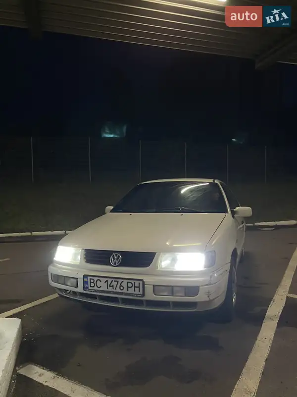 Volkswagen Passat 1995