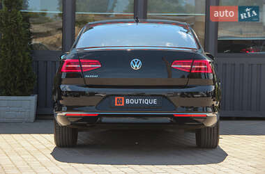 Седан Volkswagen Passat 2018 в 