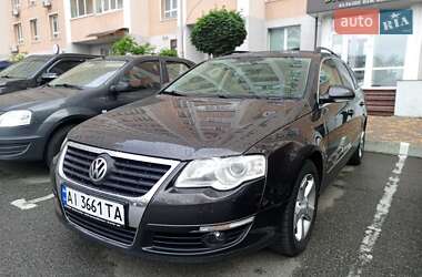 Универсал Volkswagen Passat 2010 в Киеве