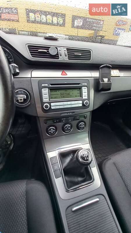Універсал Volkswagen Passat 2007 в Рівному