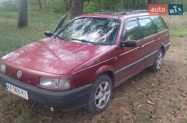 Универсал Volkswagen Passat 1989 в 