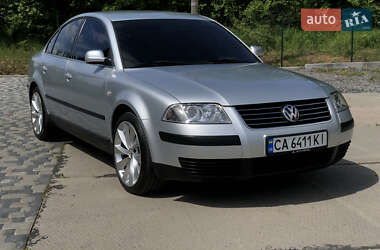 Седан Volkswagen Passat 2001 в 