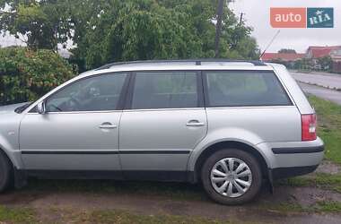 Универсал Volkswagen Passat 2000 в Турбовом