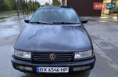 Седан Volkswagen Passat 1994 в 