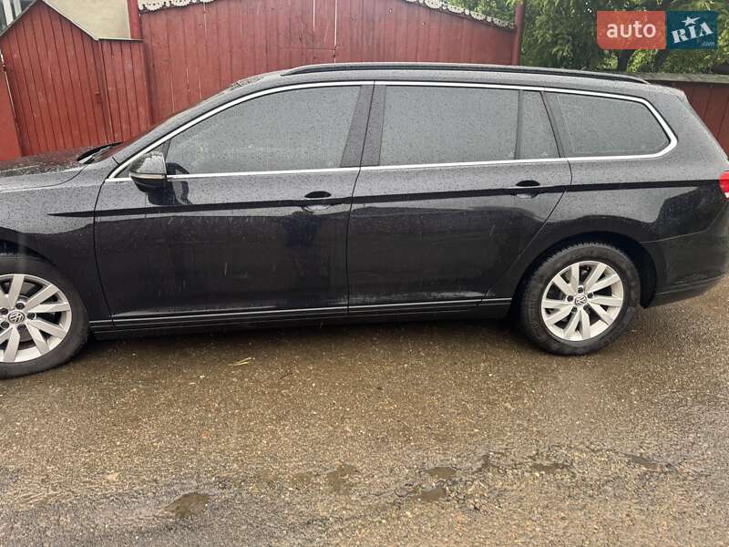 Универсал Volkswagen Passat 2017 в Снятине