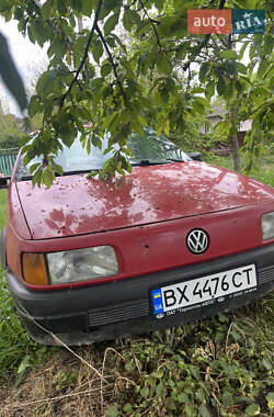 Седан Volkswagen Passat 1989 в Летичіві