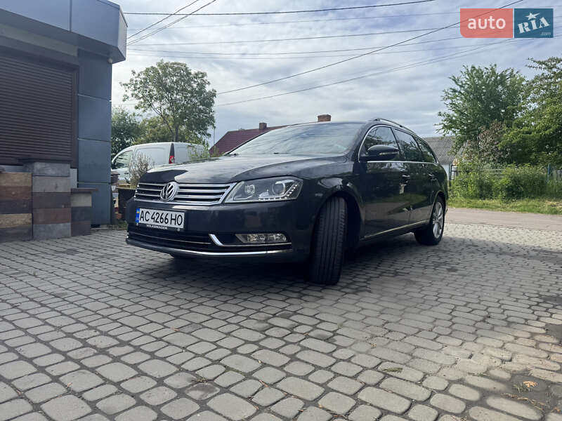 Универсал Volkswagen Passat 2013 в Луцке фото 2 Универсал Volkswagen Passat 2013 в Луцке