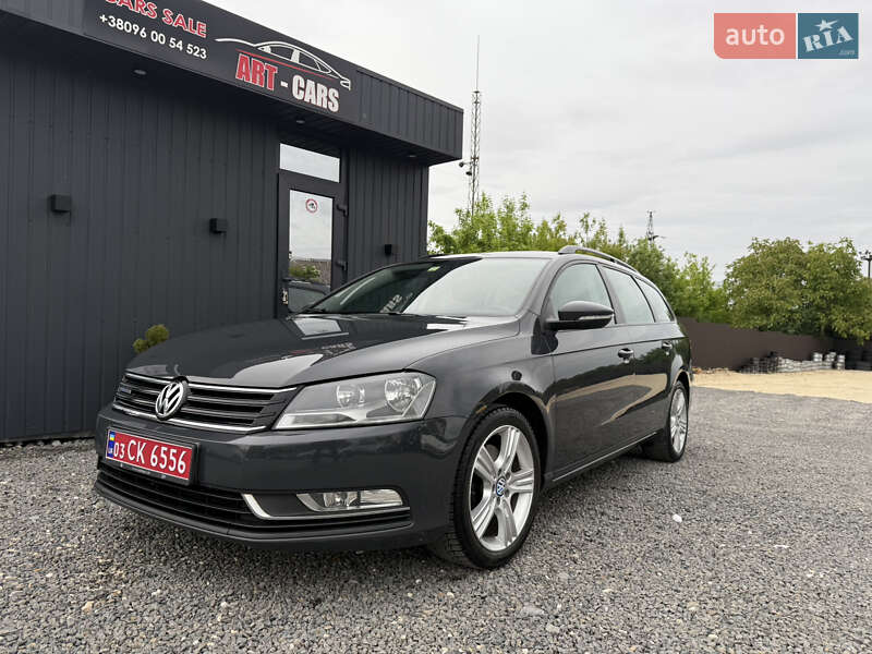 Универсал Volkswagen Passat 2011 в 