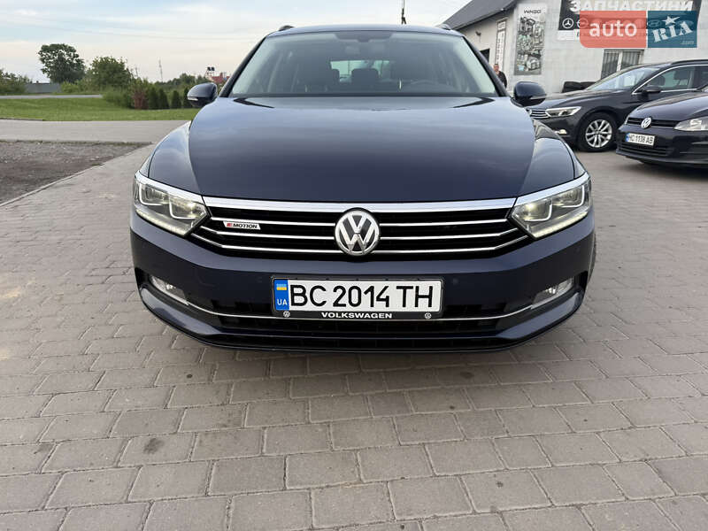 Универсал Volkswagen Passat 2015 в Львове