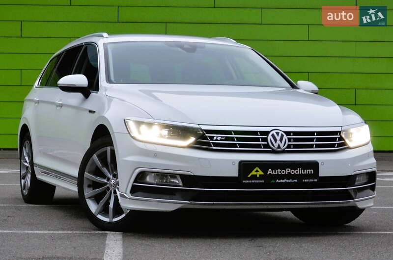 Универсал Volkswagen Passat 2018 в Киеве