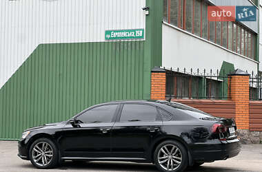 Седан Volkswagen Passat 2016 в 