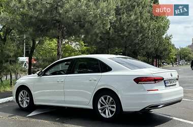 Седан Volkswagen Passat 2021 в 