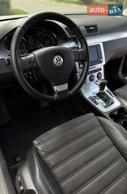 Седан Volkswagen Passat 2008 в 