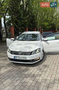 Универсал Volkswagen Passat 2012 в 