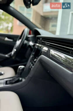 Седан Volkswagen Passat 2022 в 