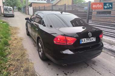 Седан Volkswagen Passat 2012 в 