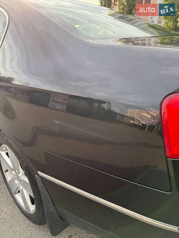 Седан Volkswagen Passat 2005 в Киеве