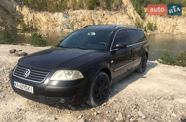 Універсал Volkswagen Passat 2000 в Києві