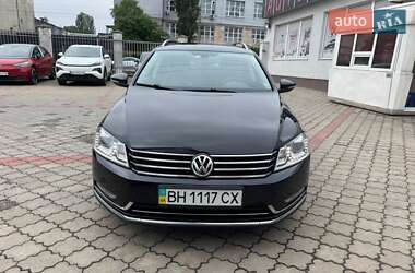 Универсал Volkswagen Passat 2011 в Одессе