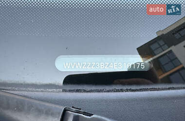 Седан Volkswagen Passat 2004 в 