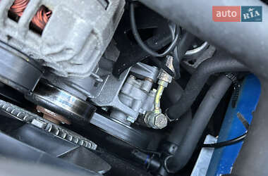 Седан Volkswagen Passat 2004 в 