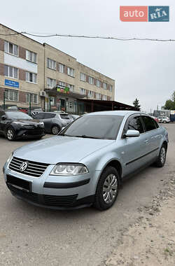Седан Volkswagen Passat 2003 в Сумах