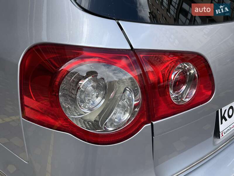 Універсал Volkswagen Passat 2008 в Вінниці