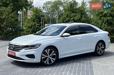 Седан Volkswagen Passat 2020 в 
