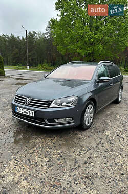Универсал Volkswagen Passat 2011 в Маневичах