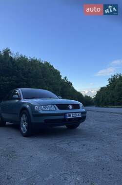 Седан Volkswagen Passat 1997 в 