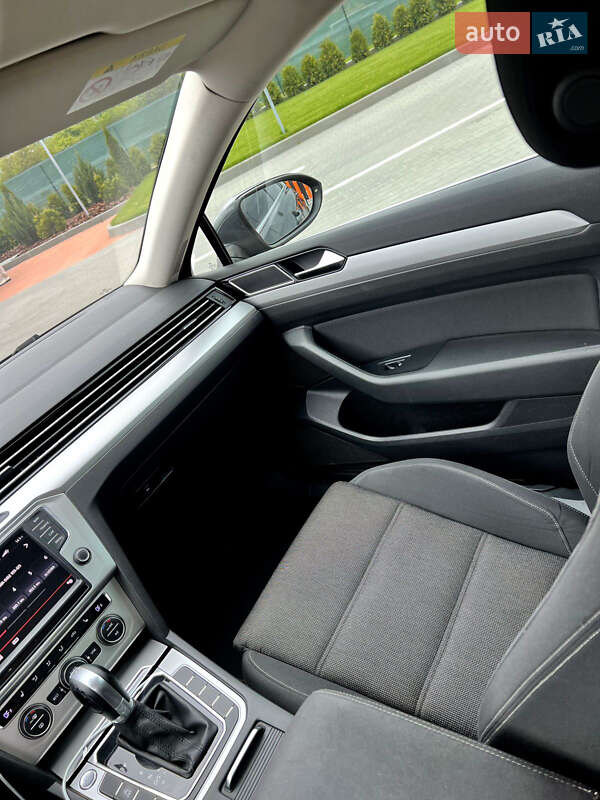 Универсал Volkswagen Passat 2014 в Виннице