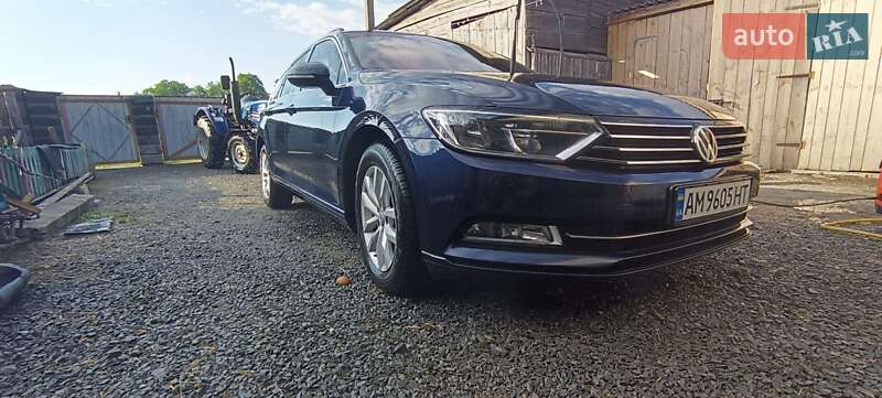 Универсал Volkswagen Passat 2016 в Звягеле