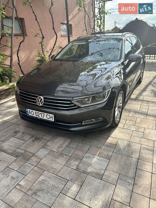 Универсал Volkswagen Passat 2017 в Иршаве