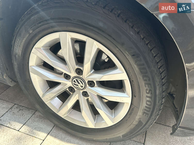 Универсал Volkswagen Passat 2017 в Иршаве