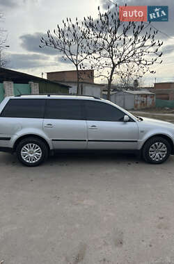 Универсал Volkswagen Passat 2001 в 