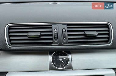 Универсал Volkswagen Passat 2012 в 