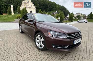 Седан Volkswagen Passat 2013 в Львові