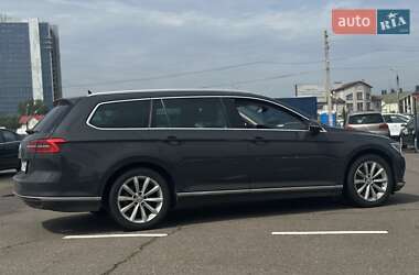 Універсал Volkswagen Passat 2015 в 