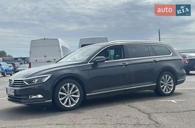 Універсал Volkswagen Passat 2015 в 