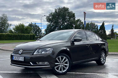 Седан Volkswagen Passat 2013 в 
