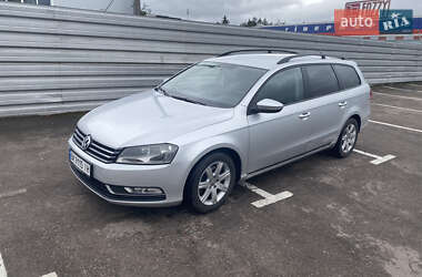 Универсал Volkswagen Passat 2011 в 