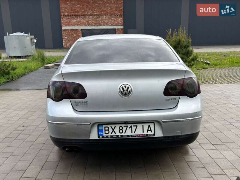 Седан Volkswagen Passat 2005 в Хмельницком