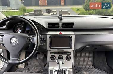 Седан Volkswagen Passat 2005 в 