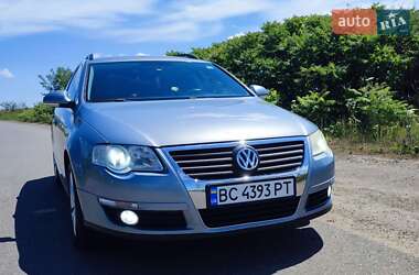 Универсал Volkswagen Passat 2009 в 