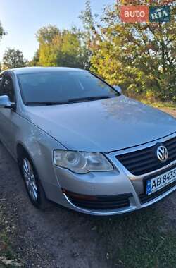 Седан Volkswagen Passat 2005 в Виннице
