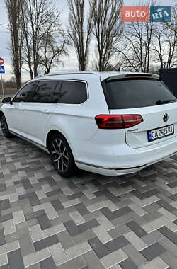 Универсал Volkswagen Passat 2015 в 