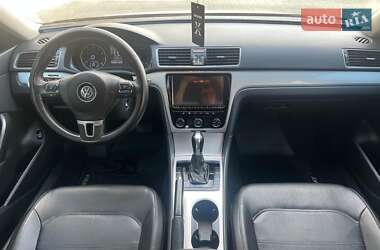 Седан Volkswagen Passat 2012 в 
