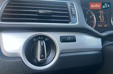 Седан Volkswagen Passat 2012 в 